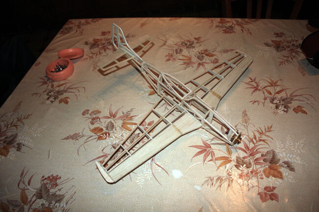 P-51 fuselage et aile assemblé